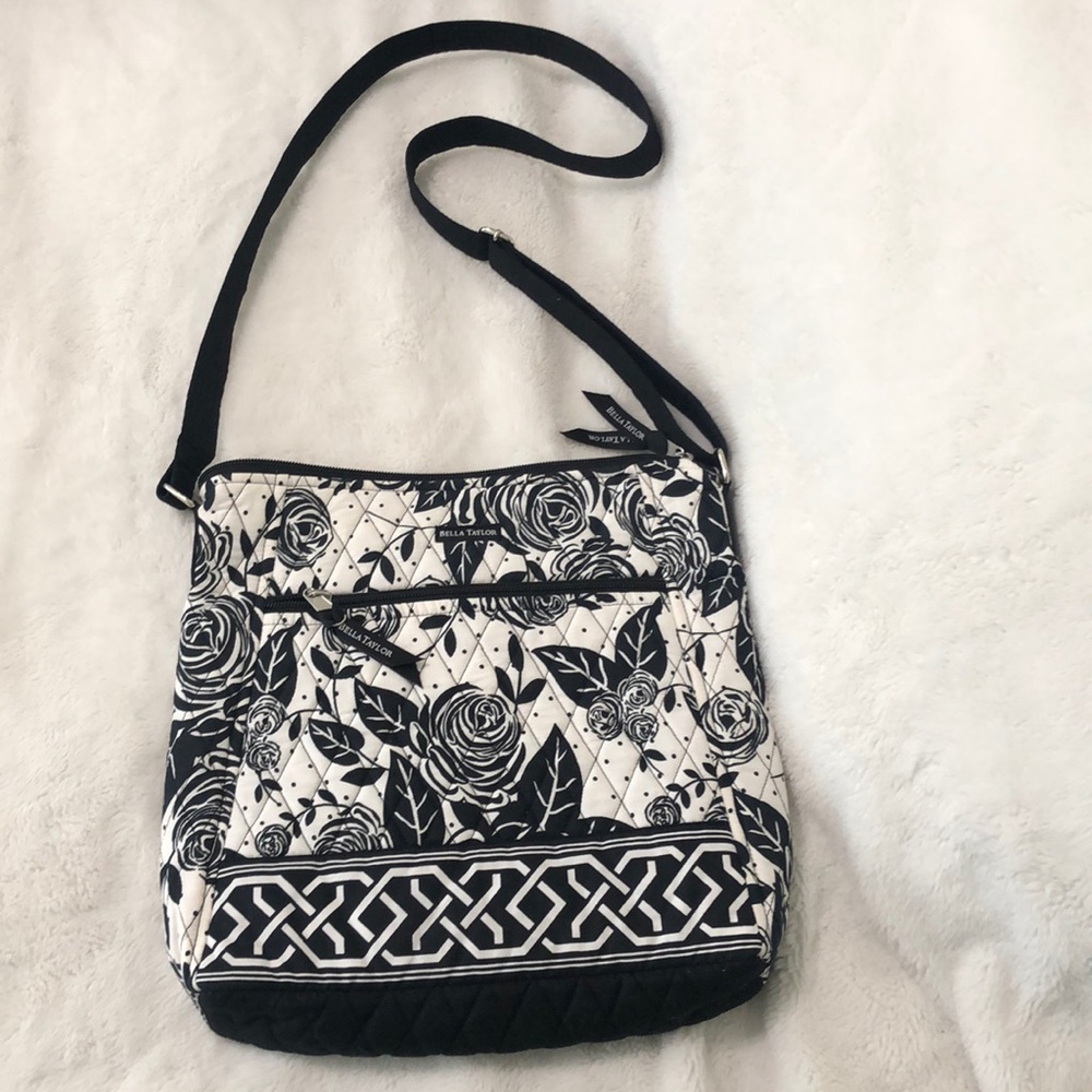 New BELLA TAYLOR quilted floral crossbody